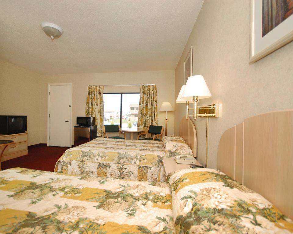 Rodeway Inn Dillsburg Buitenkant foto