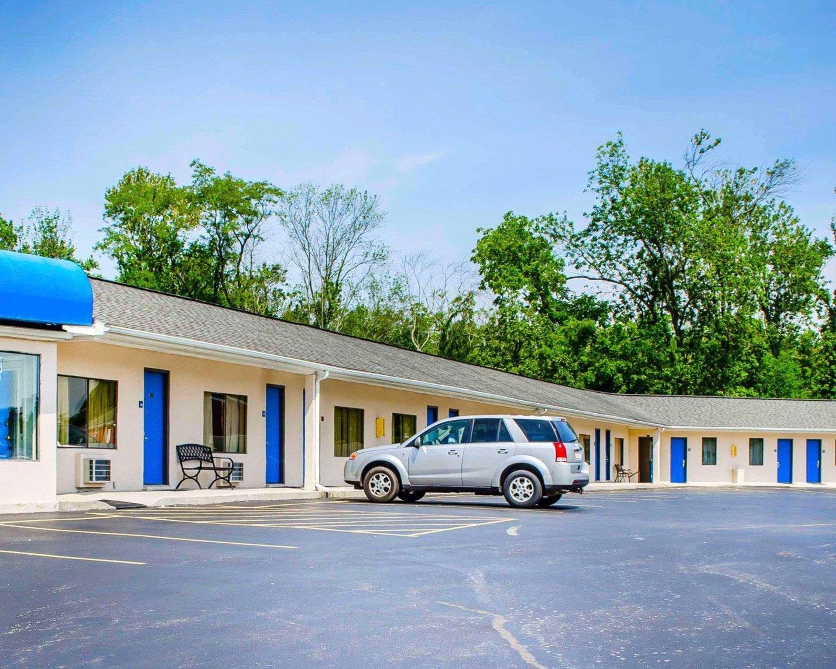 Rodeway Inn Dillsburg Buitenkant foto