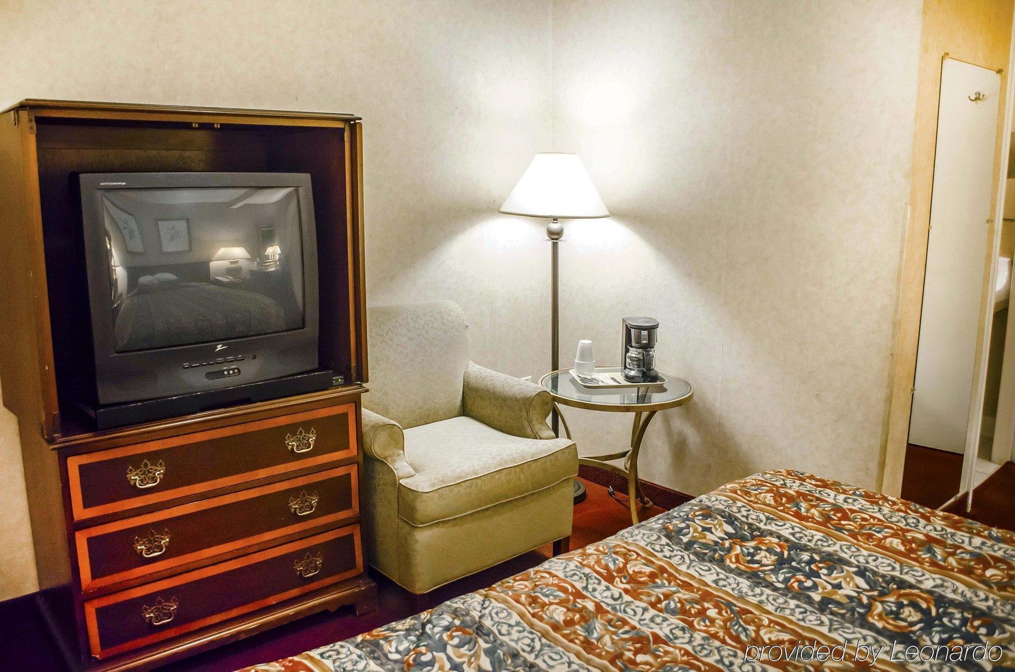 Rodeway Inn Dillsburg Buitenkant foto